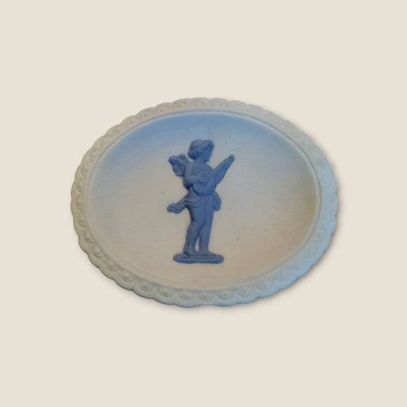 Vintage Set Of 3 Miniature Jasperware Wall Plates  Angel Designs - Pink & Blue - Picture 3 of 8